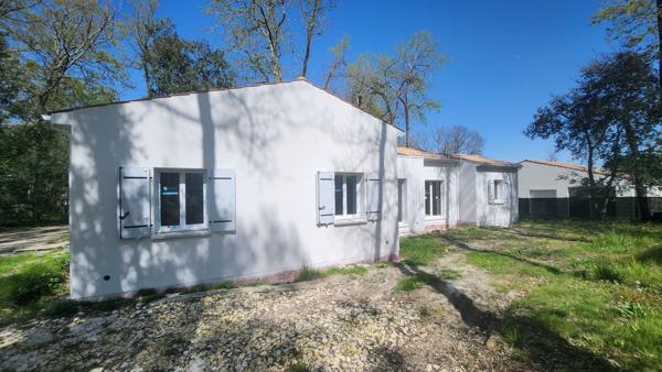 Maison
                                                                                                                                                                                                                                                                                                                        4 pièce(s)                                                                                                                                                                                                          3 chambre(s)                                                                                                                                                                                                          113.96  m²