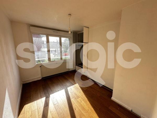 Location 4 Pieces 79 59000 Lille 07 a4 889 001