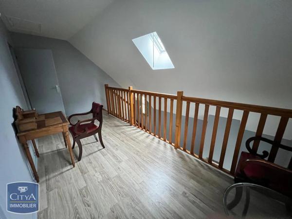 Appartement à louer 2 pièces 79.24m² Mézières-en-Brenne (36290)