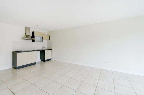 A VENDRE BASSE GOULAINE CENTRE BOURG T3 AVEC BALCON