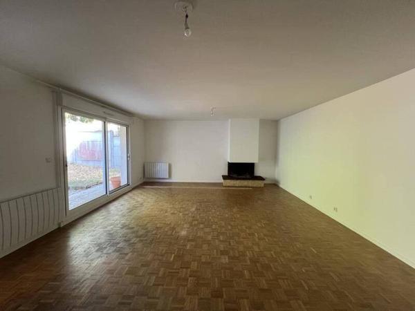 Maison 4 pièces                                        - 44300 Nantes Réf : 12084