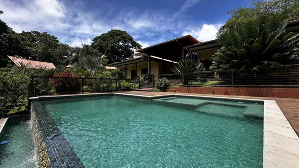 Immobilier Remire-Montjoly (97354) – Villa 216m2 – 838 000 €