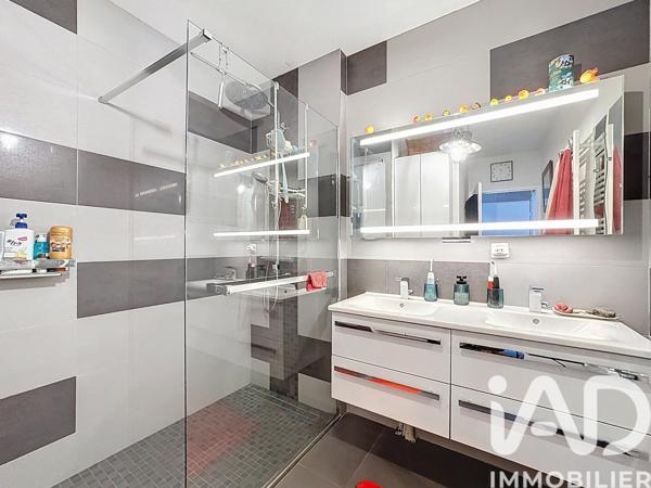 Appartement à vendre 4 pièces 83 m² Montpellier