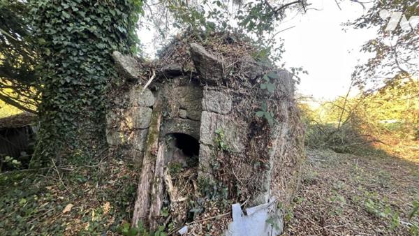 A VENDRE PLUMELIAU Environnement exceptionnel au bord du Blavet