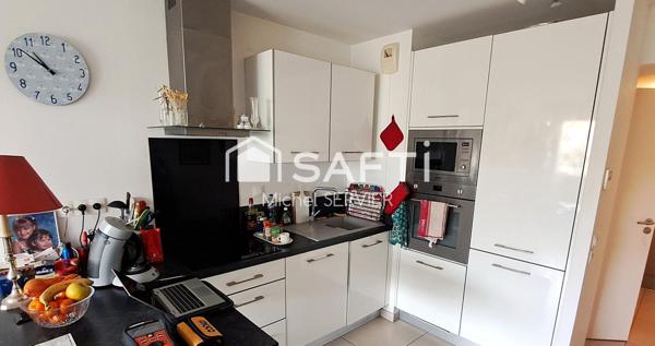 BANDOL proche centre avec terrasse et parking