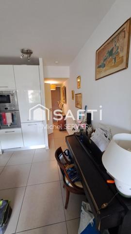 BANDOL proche centre avec terrasse et parking