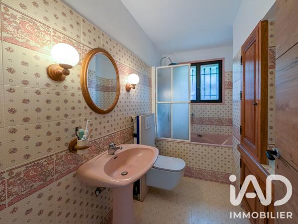 Maison à vendre 4 pièces 135 m² Saint-Vallier-de-Thiey