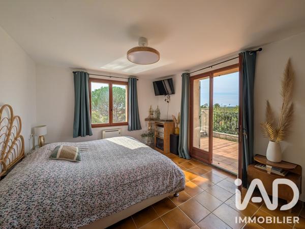 Maison à vendre 4 pièces 135 m² Saint-Vallier-de-Thiey