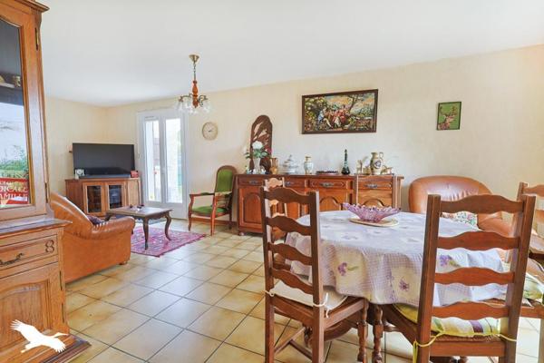 Maison à vendre 150 000 € Vélines 4 p 90 m² DPE C