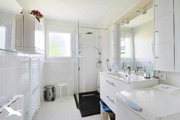 Maison à vendre 150 000 € Vélines 4 p 90 m² DPE C