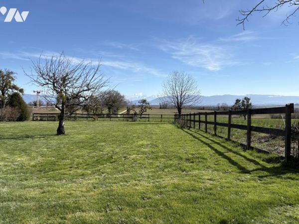 A VENDRE - MAISON DE CARACTERE - SH : 458 m2 - 12 pièces - 5 chambres - Sur 2.985 m2.