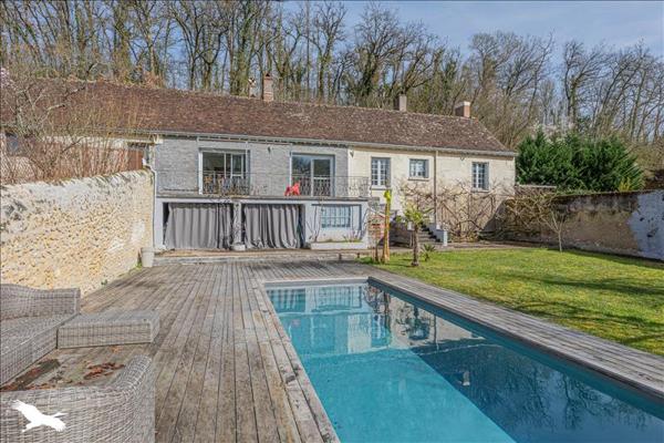 Maison à vendre |  Pocé-sur-Cisse |  5 pièces | 162 m²