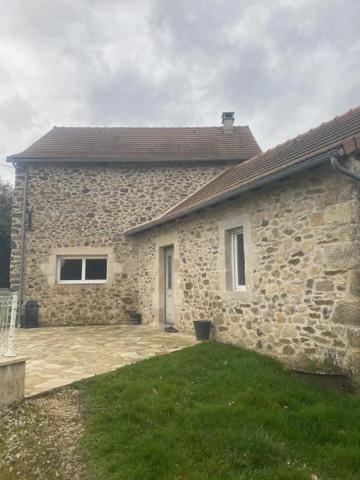 Maison à louer au Bas Ségala (12200)