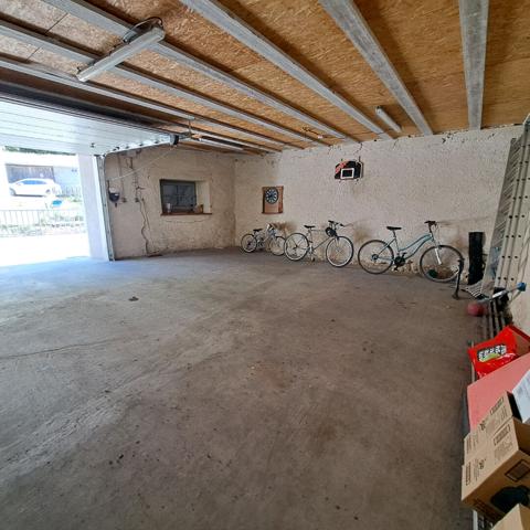 A VENDRE PLATEAU DE SAULT MAISON / AUCUN TRAVAUX / 3 CHAMBRES / GARAGE