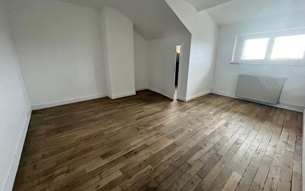 Appartement à louer    3 pièces • 65 m2 Limoges