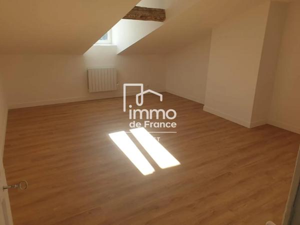 Immeuble à vendre à Laval (53000)