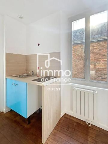 Immeuble à vendre à Laval (53000)