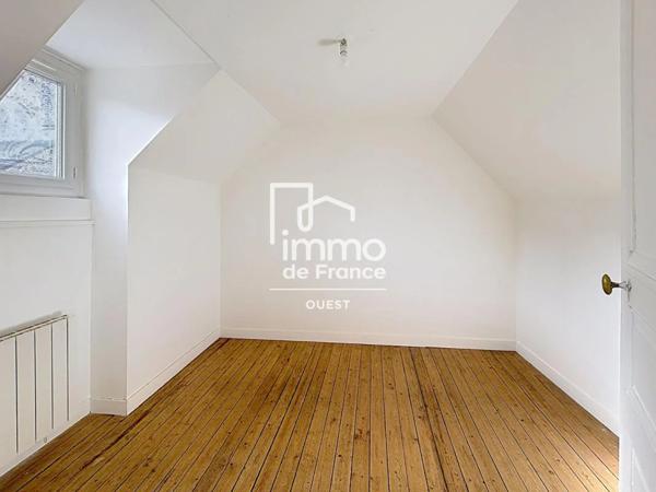 Immeuble à vendre à Laval (53000)