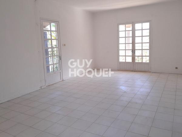 TAMPON( proche centre )