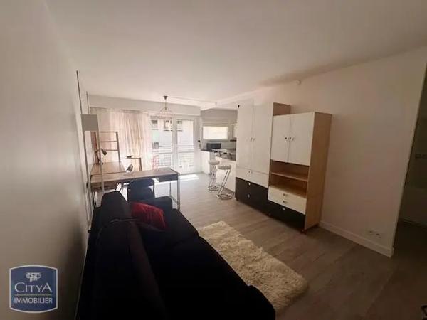 Appartement à louer 1 pièce 32.9m² Paris 16e Arrondissement (75016)