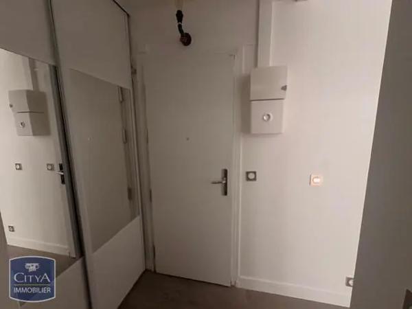 Appartement à louer 1 pièce 32.9m² Paris 16e Arrondissement (75016)