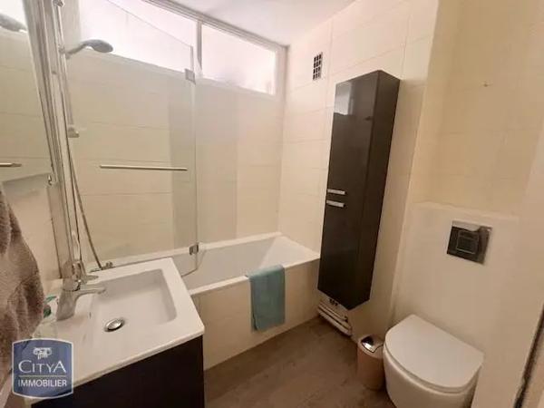 Appartement à louer 1 pièce 32.9m² Paris 16e Arrondissement (75016)