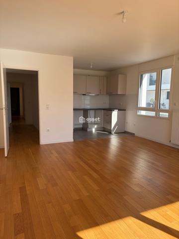 Location Appartement 4 pièces 85.75 m² - Rueil-malmaison 92500