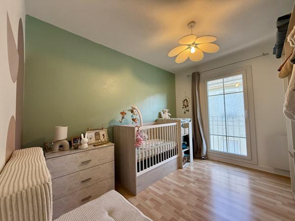 Saint-Fons (69190) APPARTEMENT T3 AVEC TERRASSE GARAGE