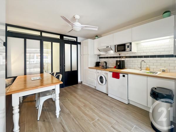 Appartement T2 à vendre  2 pièces - 33,29 m2 BANDOL - 83