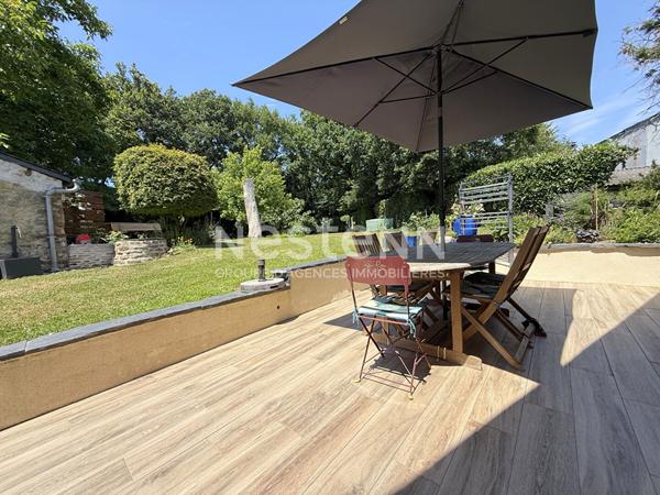 MOREAC - Charmante longère à vendre, 4 chambres, joli jardin de 1790 m² et ses dépendances
