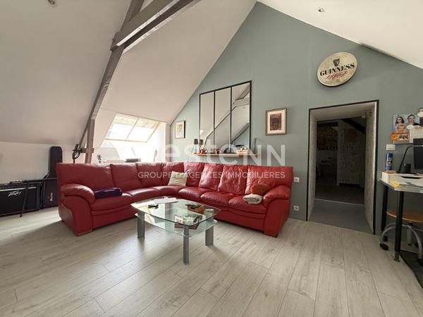 MOREAC - Charmante longère à vendre, 4 chambres, joli jardin de 1790 m² et ses dépendances