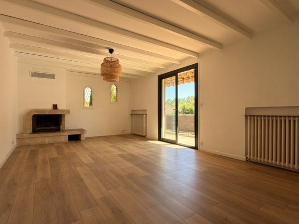 Maison à AVIGNON (84000)