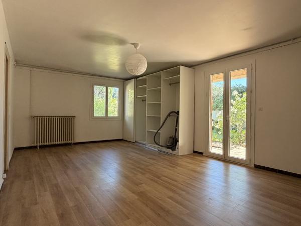 Maison à AVIGNON (84000)