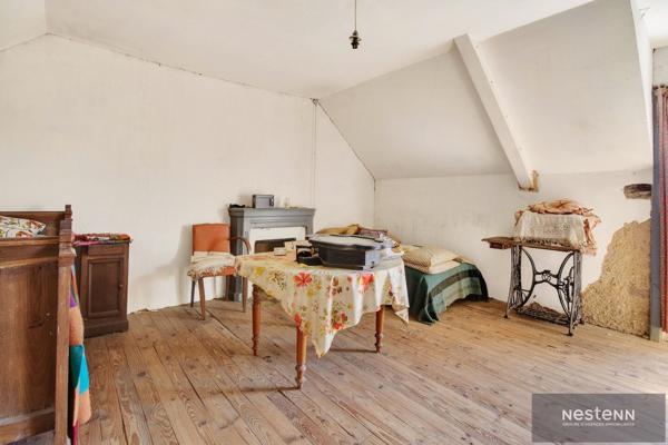 Maison en pierre de caractère à vendre avec terrain constructible - Morieux