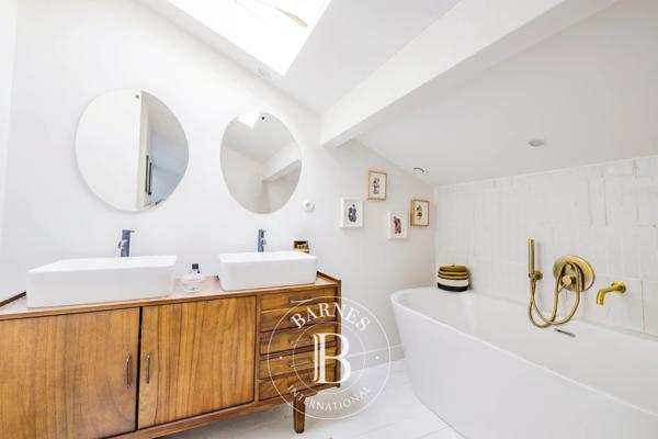 Bordeaux, Maison 3 Chambres -  144 m² à vendre