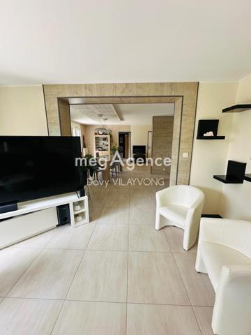 Maison à CHOLET, 49300 - 10 pièces 173m²