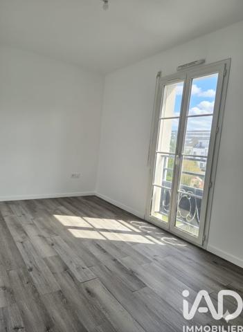 Appartement à vendre 3 pièces 64 m² Saint-Pierre-du-Perray
