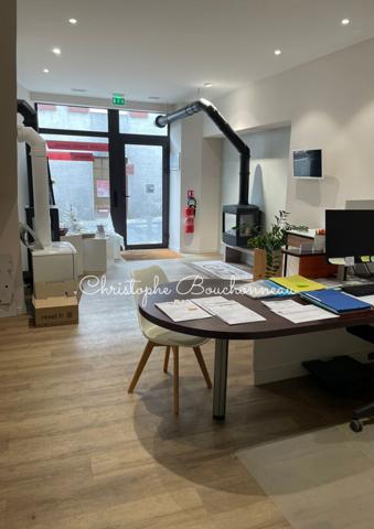 Vente Local commercial300 m² - MORTAGNE SUR SEVRE (85290)