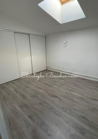 Vente Local commercial300 m² - MORTAGNE SUR SEVRE (85290)