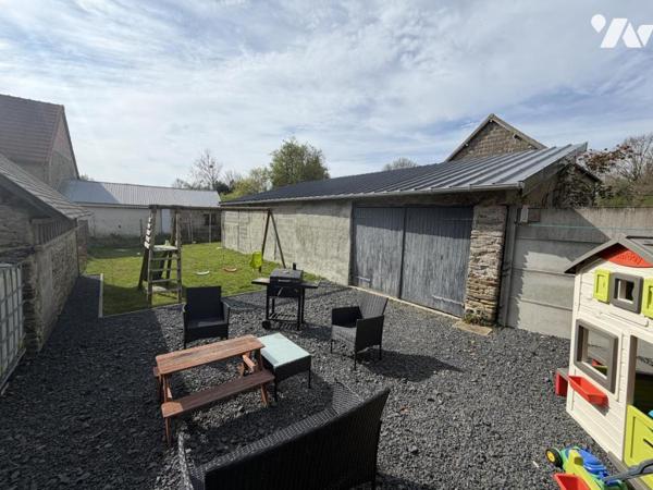 Maison d'habitation de 110m² avec 8160m² de terrain et dépendances 