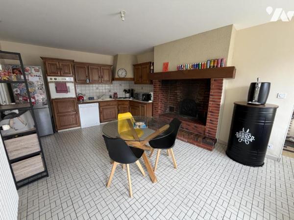 Maison d'habitation de 110m² avec 8160m² de terrain et dépendances 