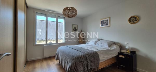 LANDERNEAU en centre ville ! Appartement  T4 rénové de 95m²