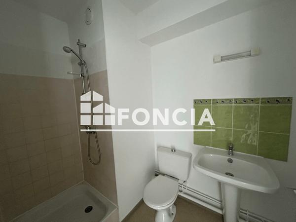 Location Studio 22.06 m² - 9 RUE RAYMOND LAVIGNE Talence 33400