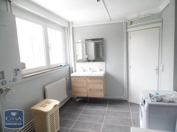 Appartement à louer 2 pièces 55.38m²