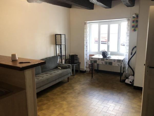 Location / Appartement T3 à Chancelade (24650)