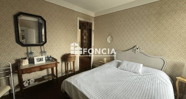 À vendre Maison 6 pièces 188 m² - Niort 79000