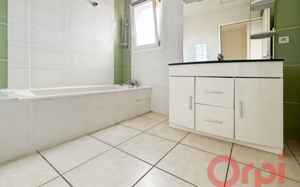 Maison à vendre    4 pièces •  Sauvian