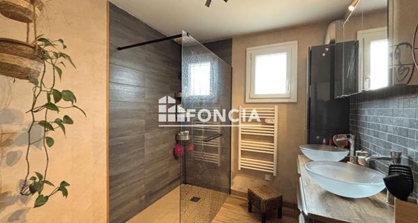 À vendre Maison 5 pièces 100 m² - Fresnay-sur-sarthe 72130