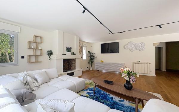 Maison à vendre    6 pièces •  Anglet