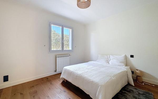 Maison à vendre    6 pièces •  Anglet